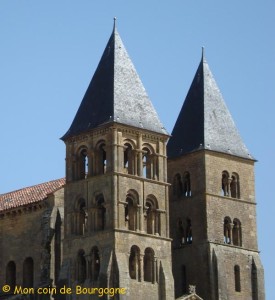 Paray le Monial - vue sur les clochers