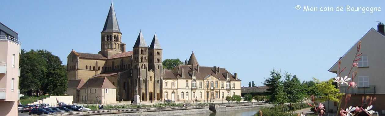 Paray-le-Monial - Vue pano