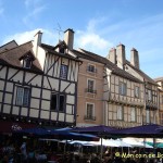 Chalon sur S - maisons place St Vincent