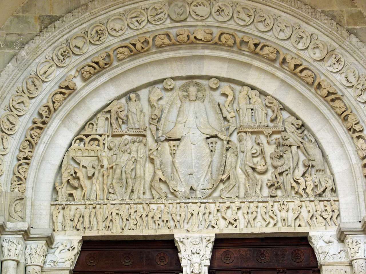 Tympan cathédrale Autun