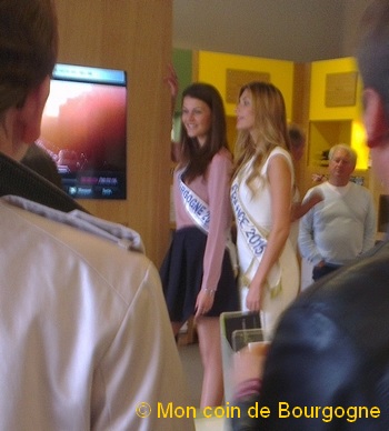 Miss Bourgogne et Miss France à Buxy