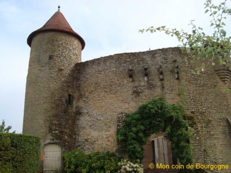 Dernière enceinte - château de Berzé