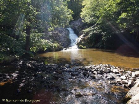 le Saut du Gouloux, dans le Morvan